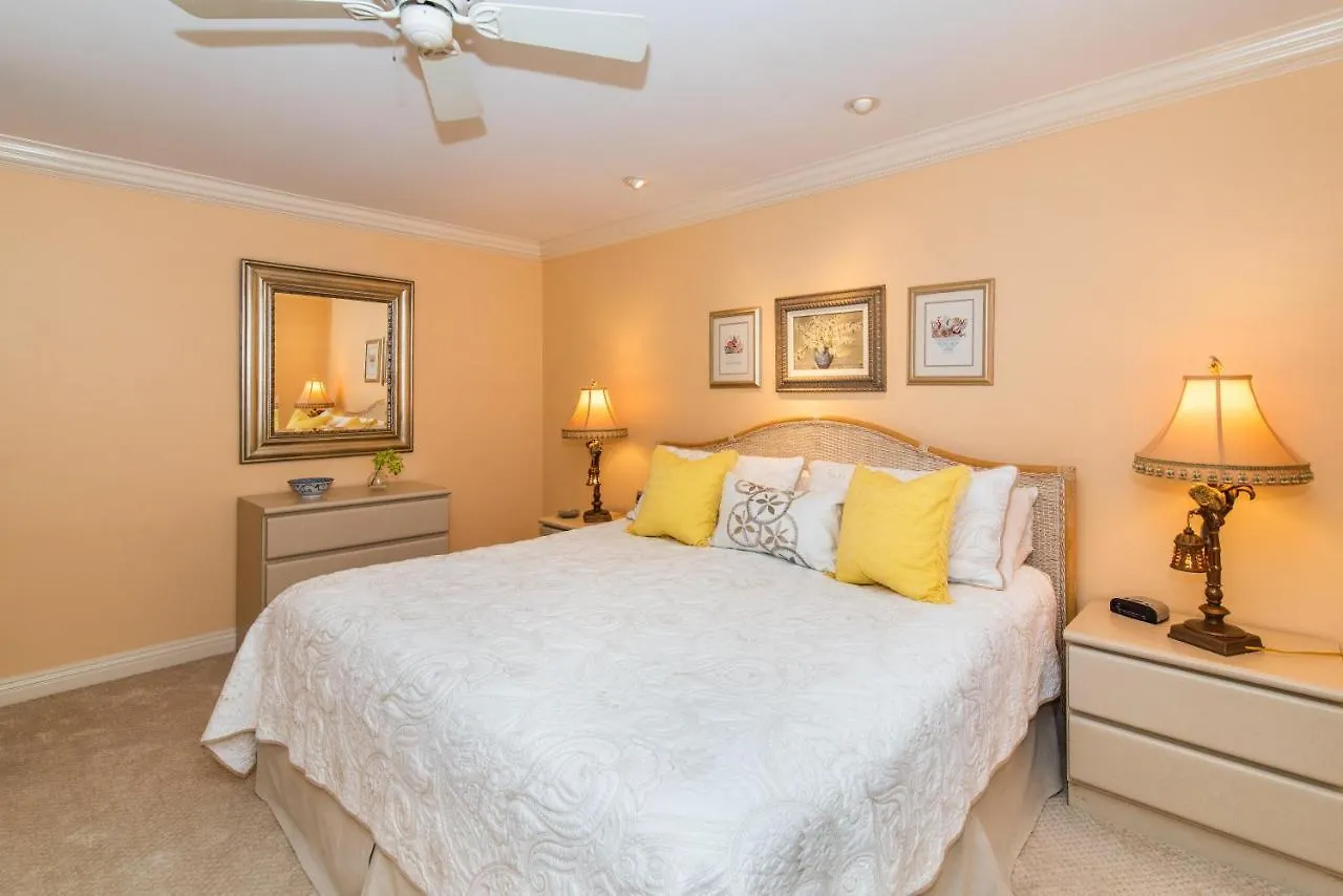 Holiday home Cocoplum #3 Condo George Town